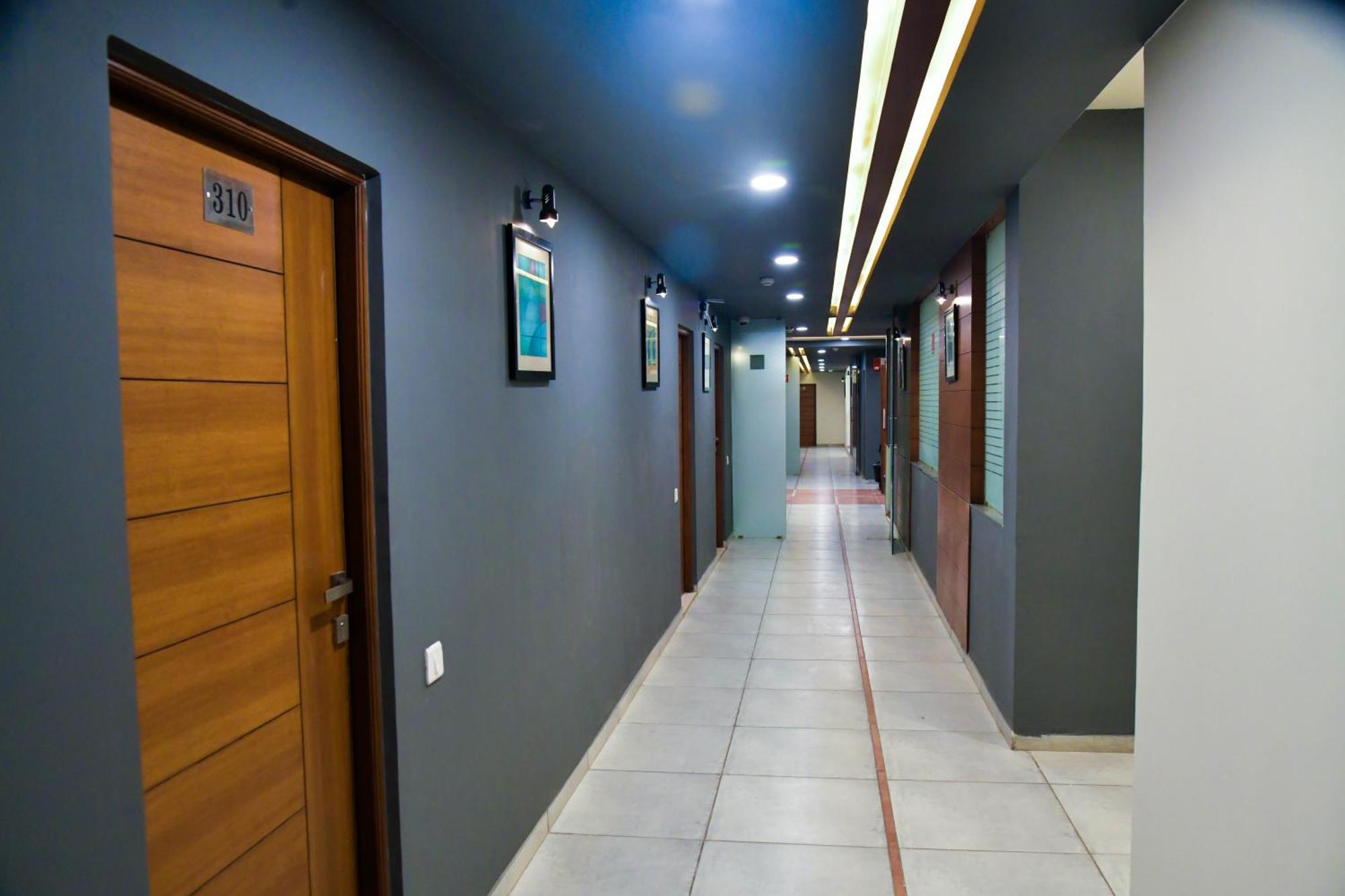 Hotel Ashooka Inn 甘地讷格尔 外观 照片