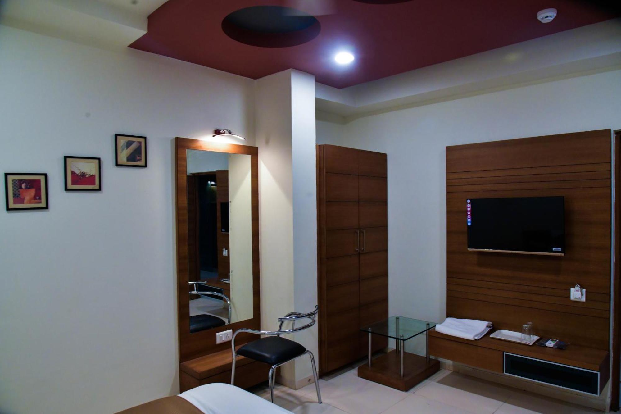 Hotel Ashooka Inn 甘地讷格尔 外观 照片
