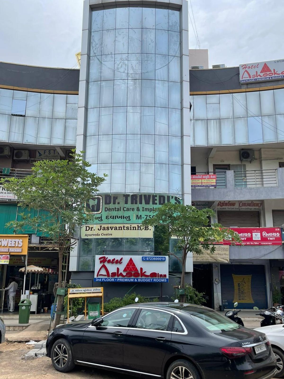 Hotel Ashooka Inn 甘地讷格尔 外观 照片