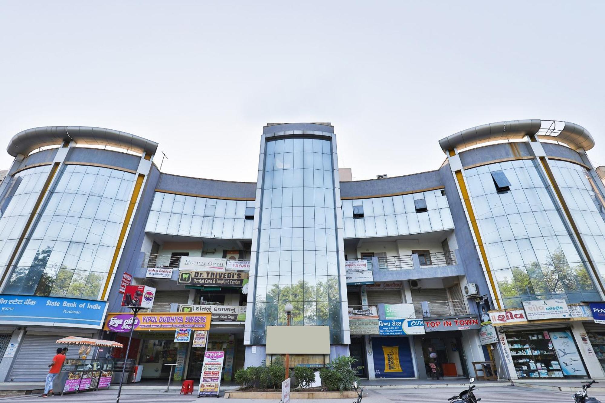 Hotel Ashooka Inn 甘地讷格尔 外观 照片